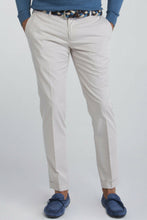 Load image into Gallery viewer, Pantalone a trama diagonale beige
