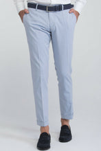 Load image into Gallery viewer, Pantalone a trama diagonale azzurro
