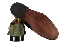 Load image into Gallery viewer, Scarpa doppia fibbia scamosciata verde
