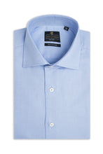 Load image into Gallery viewer, Camicia oxford azzurra slim

