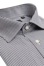 Load image into Gallery viewer, Camicia a righe nera slim
