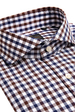 Load image into Gallery viewer, Camicia quadretto bicolore marrone slim
