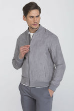 Load image into Gallery viewer, Bomber in camoscio grigio
