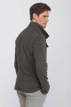 Load image into Gallery viewer, Field jacket sahariana verde
