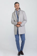 Load image into Gallery viewer, Trench idrorepellente grigio perla
