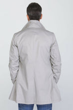 Load image into Gallery viewer, Trench idrorepellente grigio perla
