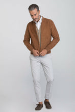 Load image into Gallery viewer, Pantalone casual riga fina sabbia

